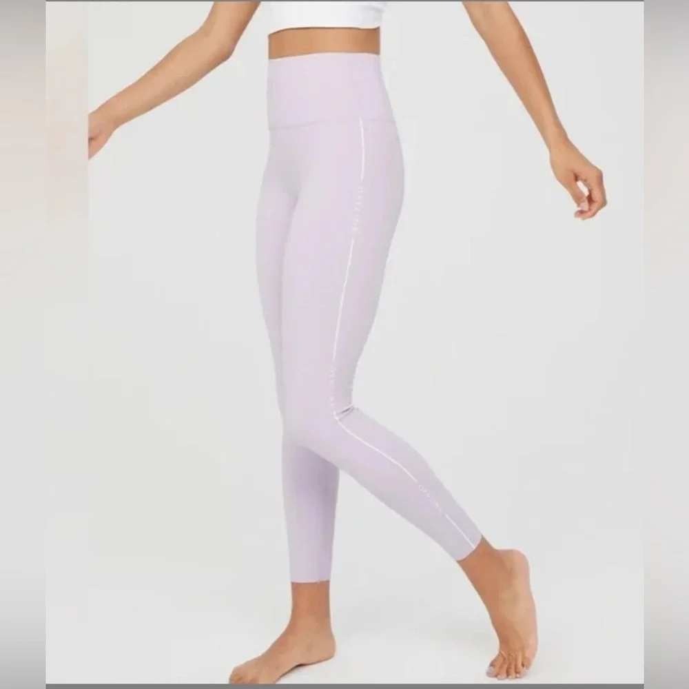 Aerie OFFLINE Goals 7/8 Leggings Lavender Purple High Waisted Logo Stripe Medium